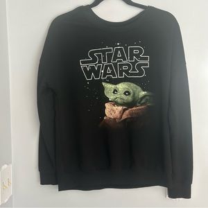 Star Wars Baby Yoda sweat Shirt Womens Medium Used Good condition